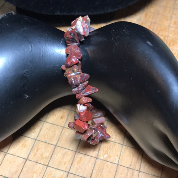 Semiprecious Red Mixed Tone Jasper Stone Nugget Chip 7” Bracelet Elastic EVC - Picture 2 of 7